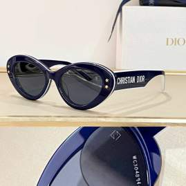 Picture of Dior Sunglasses _SKUfw75975530fw